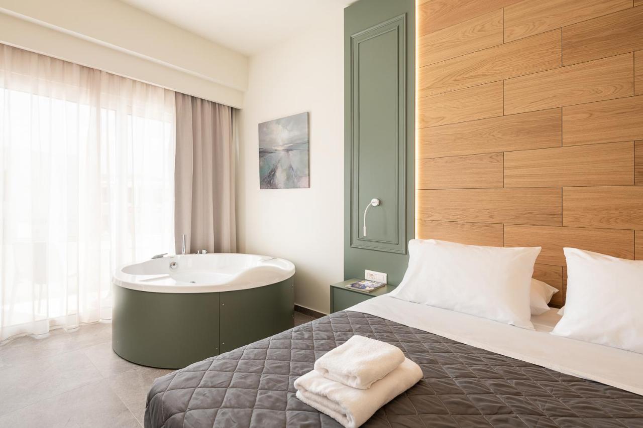 Elia Platanias Hotel ปลาเตเนียส ภายนอก รูปภาพ