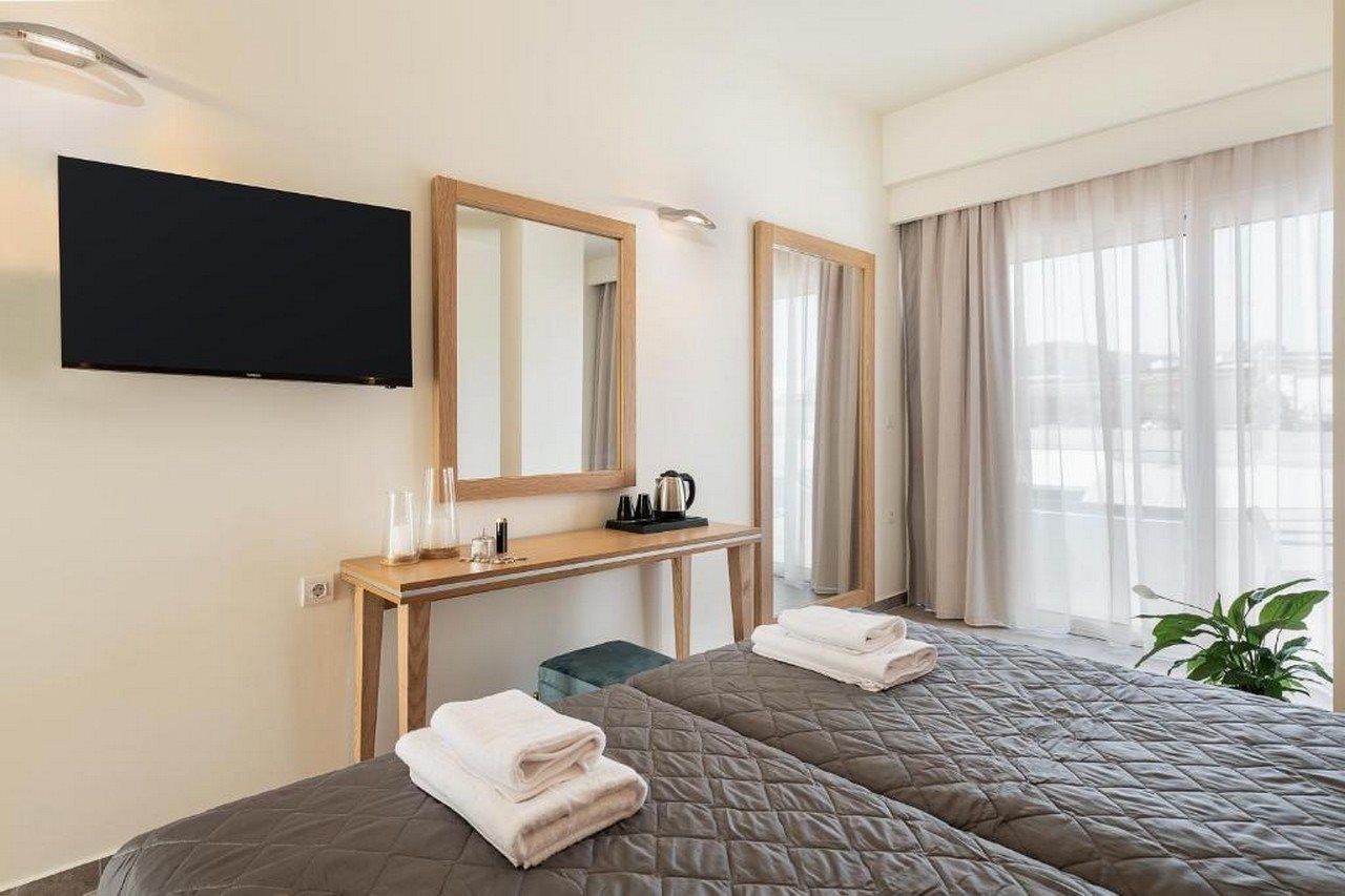 Elia Platanias Hotel ปลาเตเนียส ภายนอก รูปภาพ