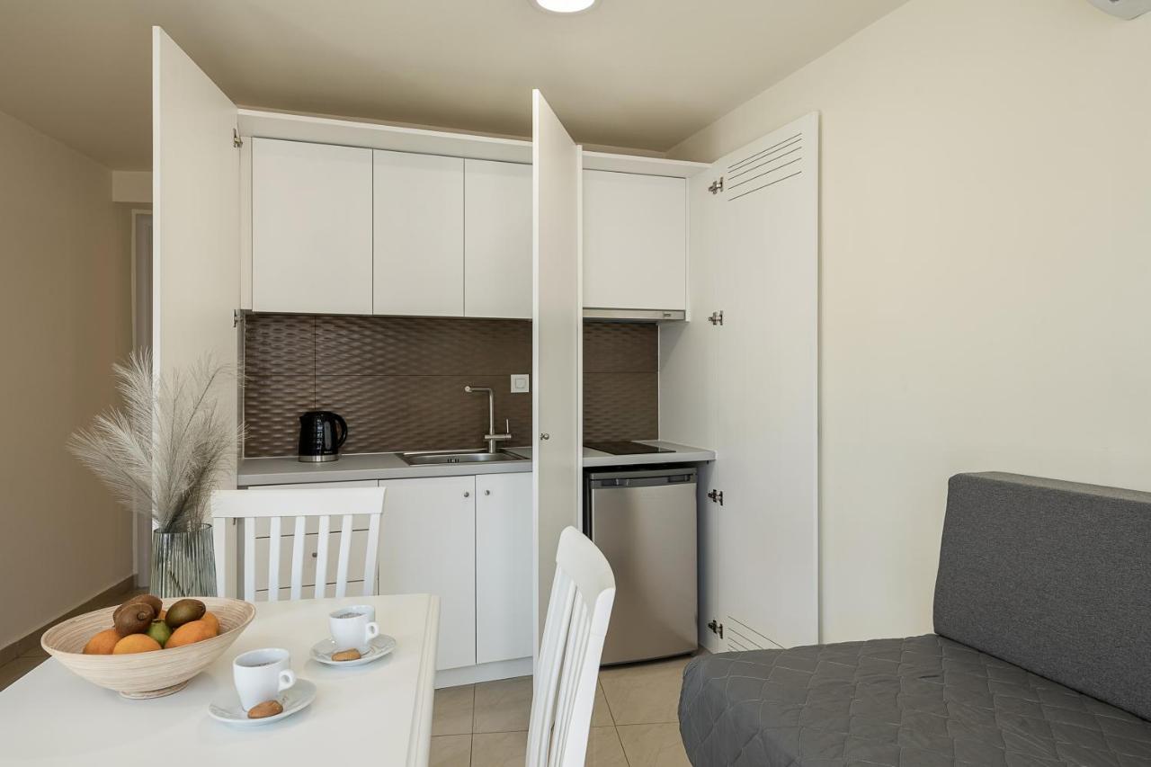 Elia Platanias Hotel ปลาเตเนียส ภายนอก รูปภาพ